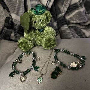 Lot of 5 pieces of jewelry and one collectors st Patrick’s day